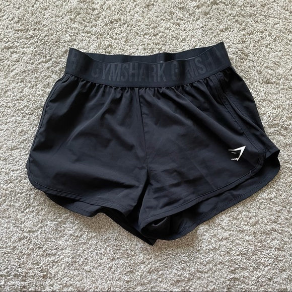Gymshark Pants - Gymshark Loose Fit Training Shorts Black